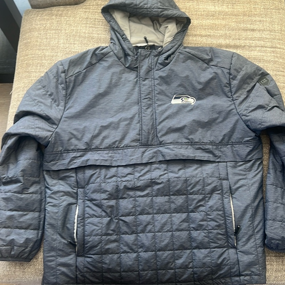 Cutter & Buck Seattle Seahawks Rainier Hooded Half-Zip Pullover size XL
